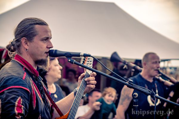 Oropher - des Teufels Brut