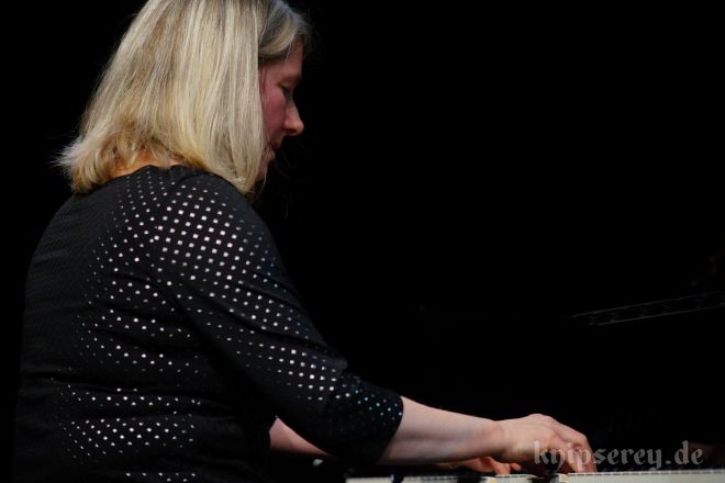 Sunna Gunnlaugs Trio feat. Verneri Pohjola